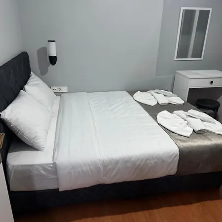 Galley Port Hotell 2*