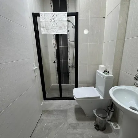 Hotel Ercan 2*