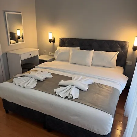 Szálloda Galley Port 2*