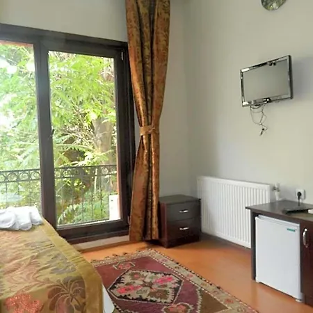 Galley Port Hotel 2*